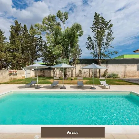 Tempi Nuovi Pool & - Salento Selection * Лечче
